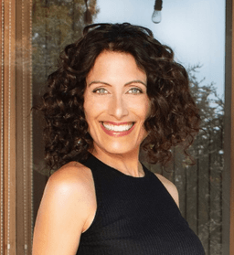 Lisa Edelstein